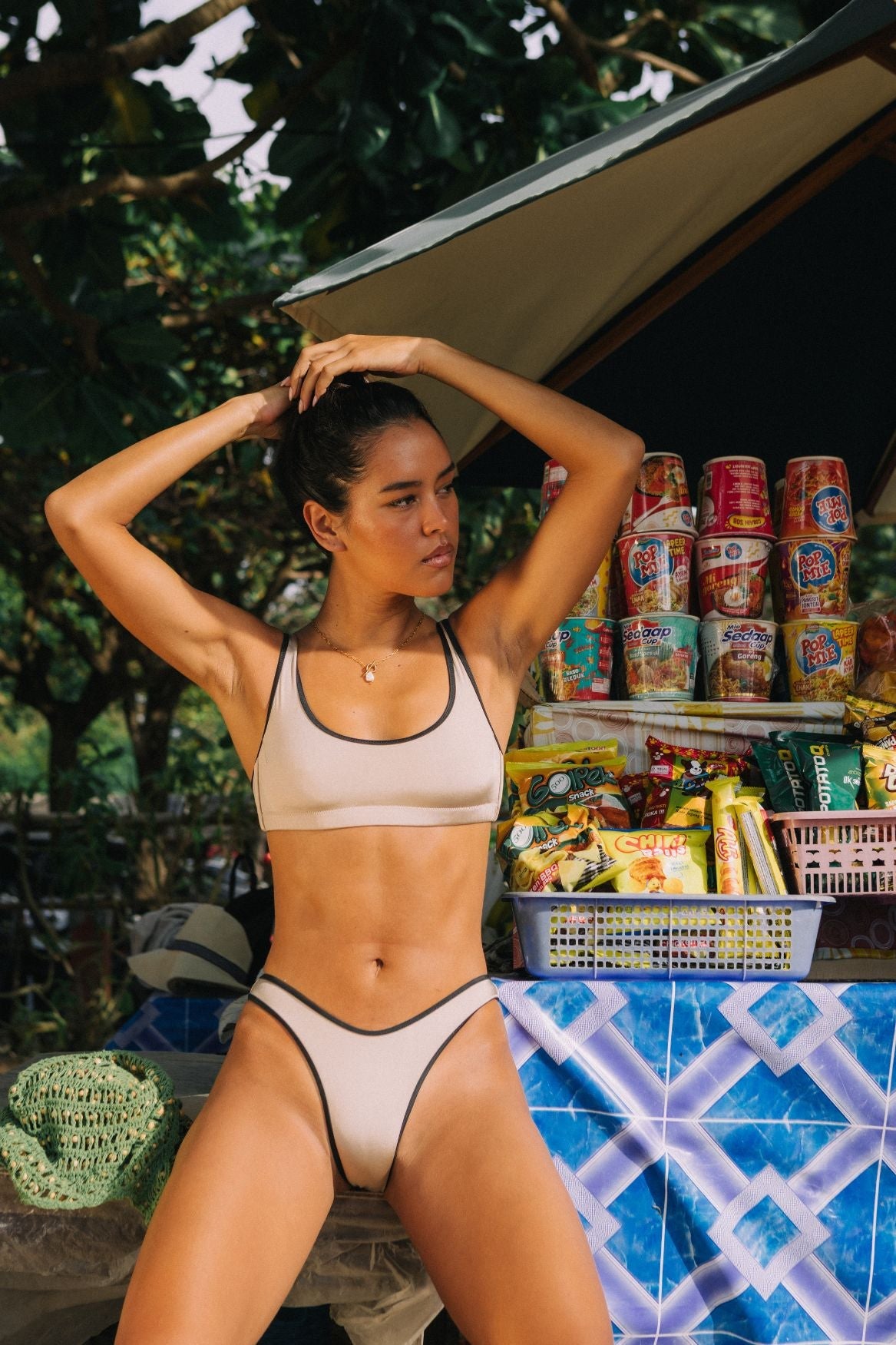 Bikini Top Jade - Golden Sand & Black - Narah Soleigh