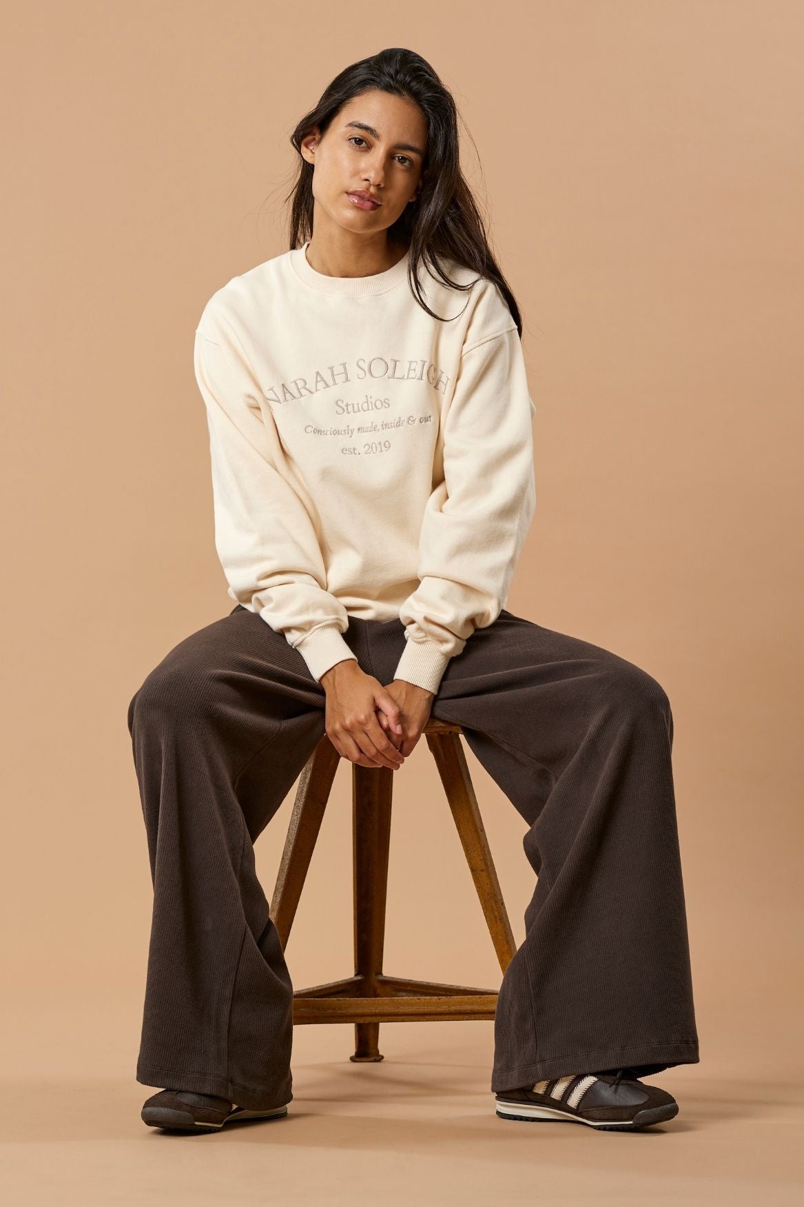 Studio Sweatshirt Organic Cotton - Off - White - Narah Soleigh | Luxe Line