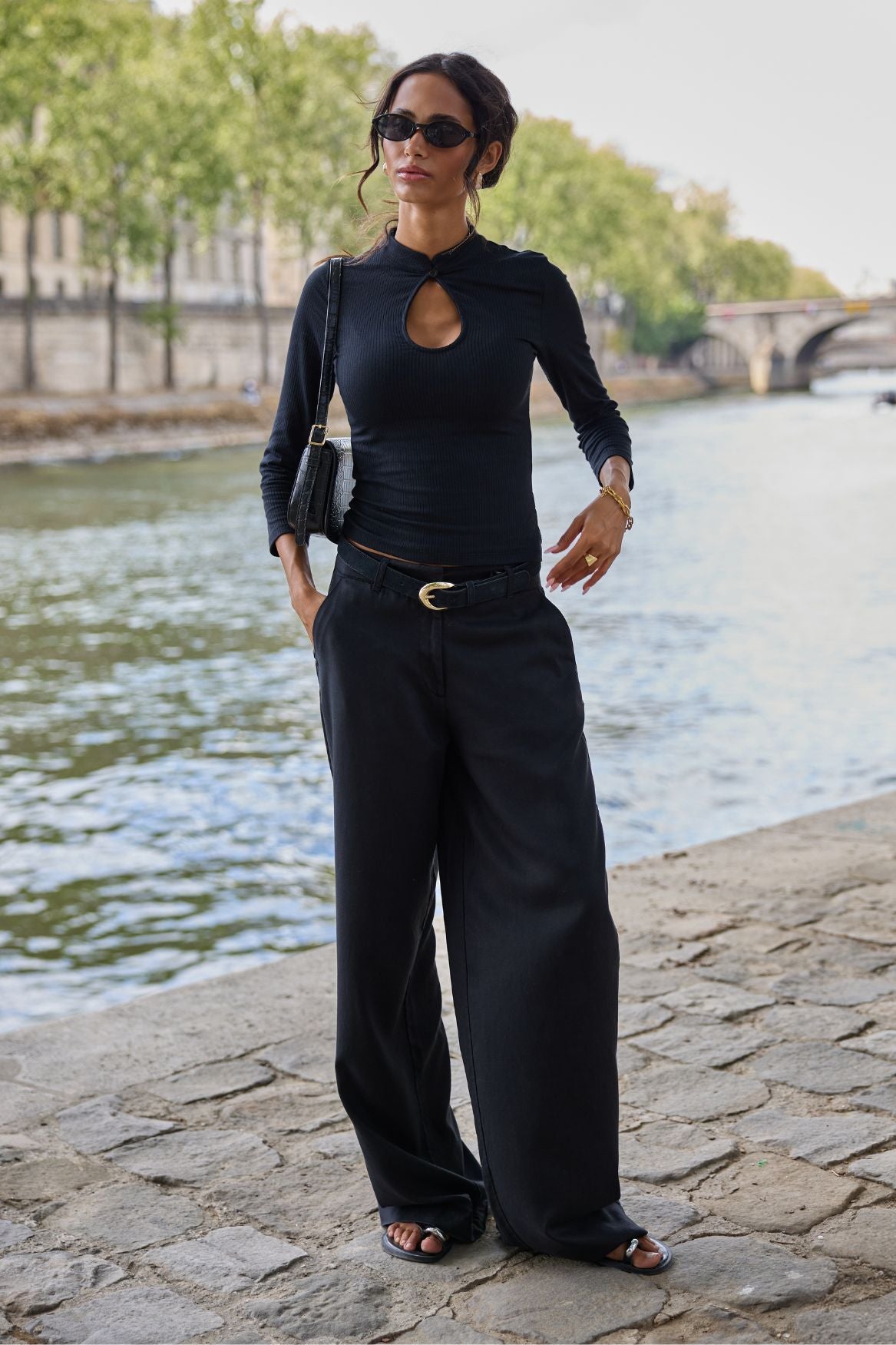 Button Keyhole Long Sleeve Top Modal - Black