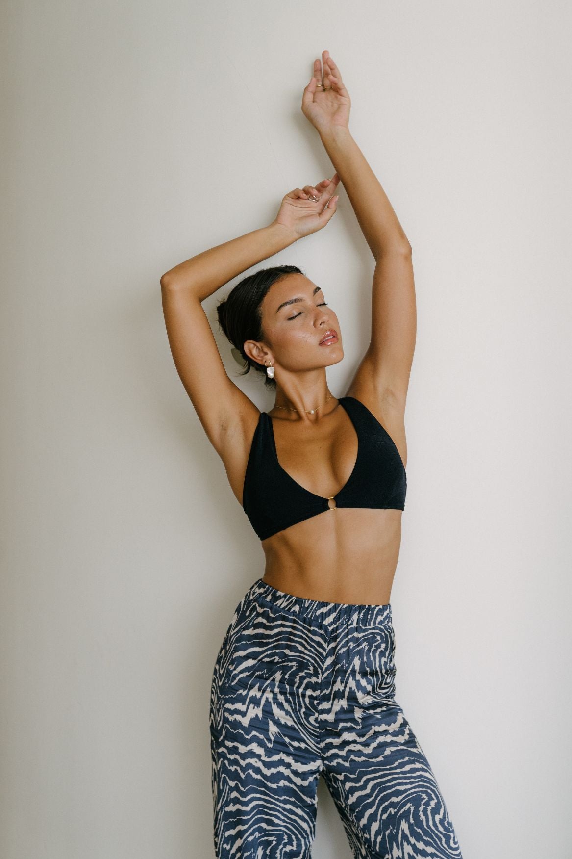 Bikini Top Faye - Black Terry - Narah Soleigh