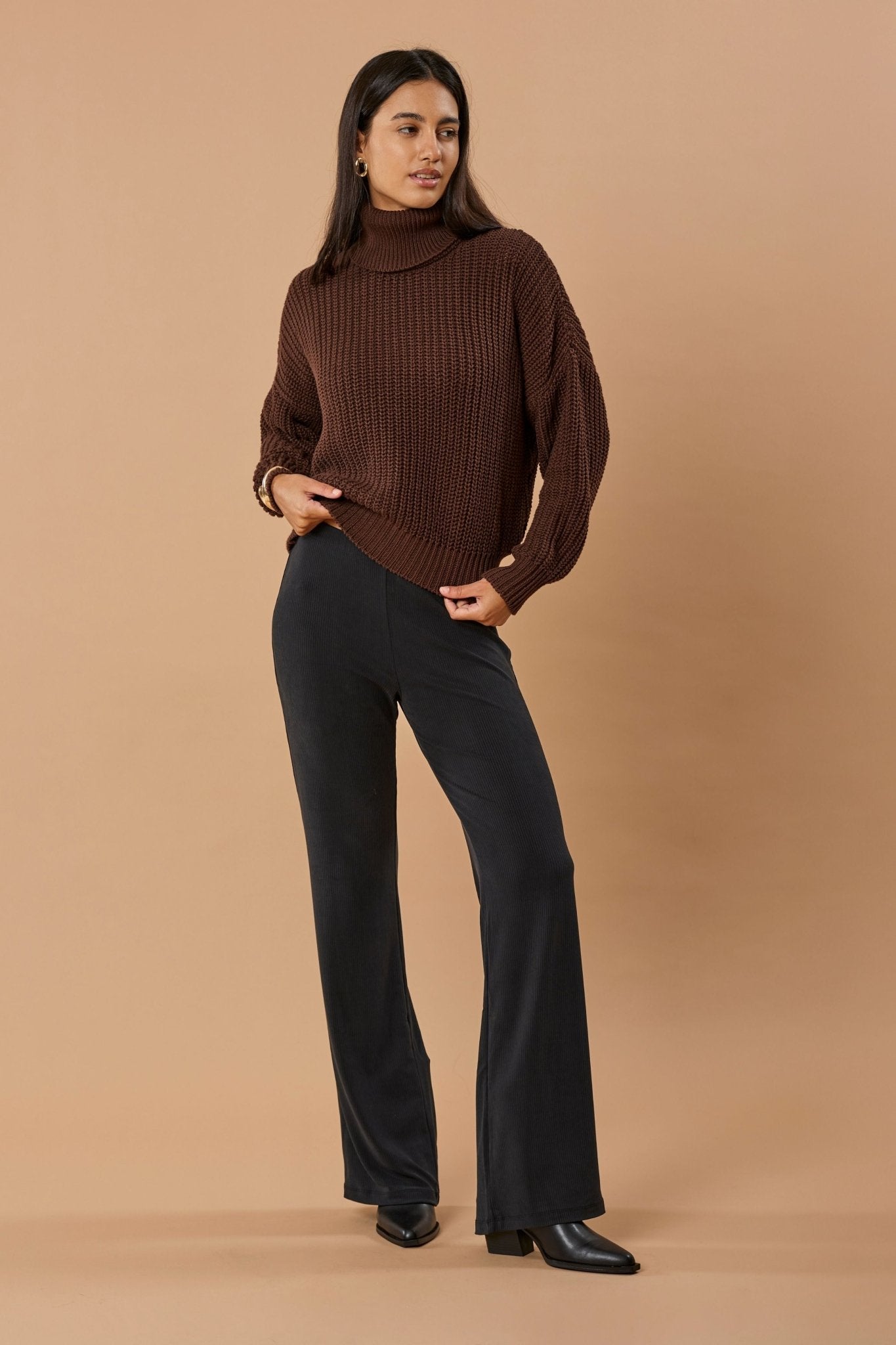 Straight Leg Pant Cupro - Faded Black Rib - Narah Soleigh | Luxe Line